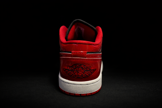 Jordan 1 Low Red & Black – Authentic