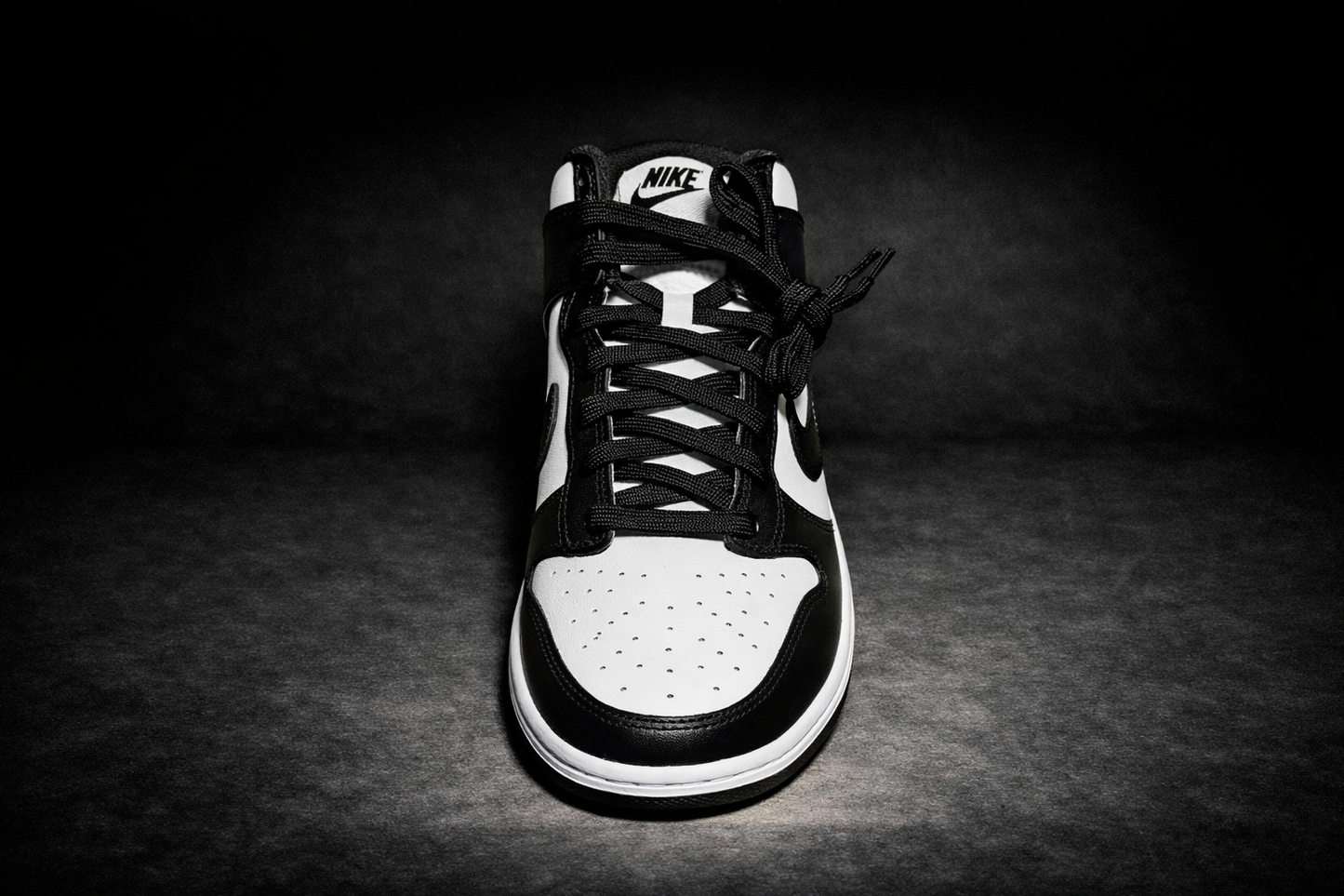 Nike Dunk Low Black White – Men’s Sneakers (authentic)